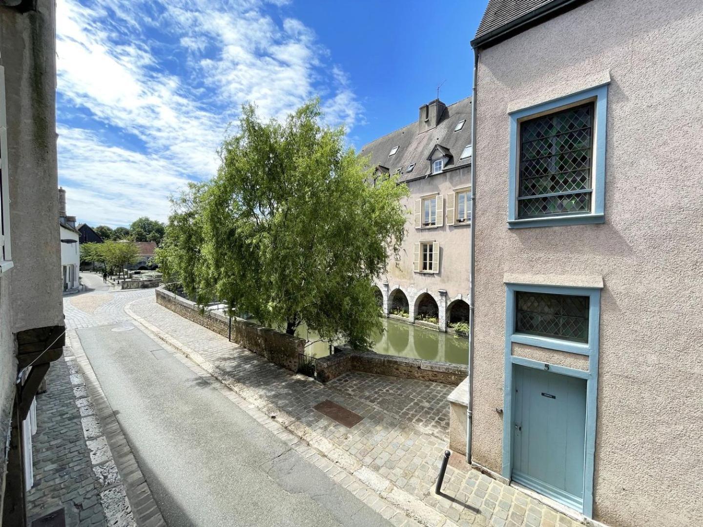 Au Bord De L'Eure - Free Parking Apartamento Chartres Exterior foto